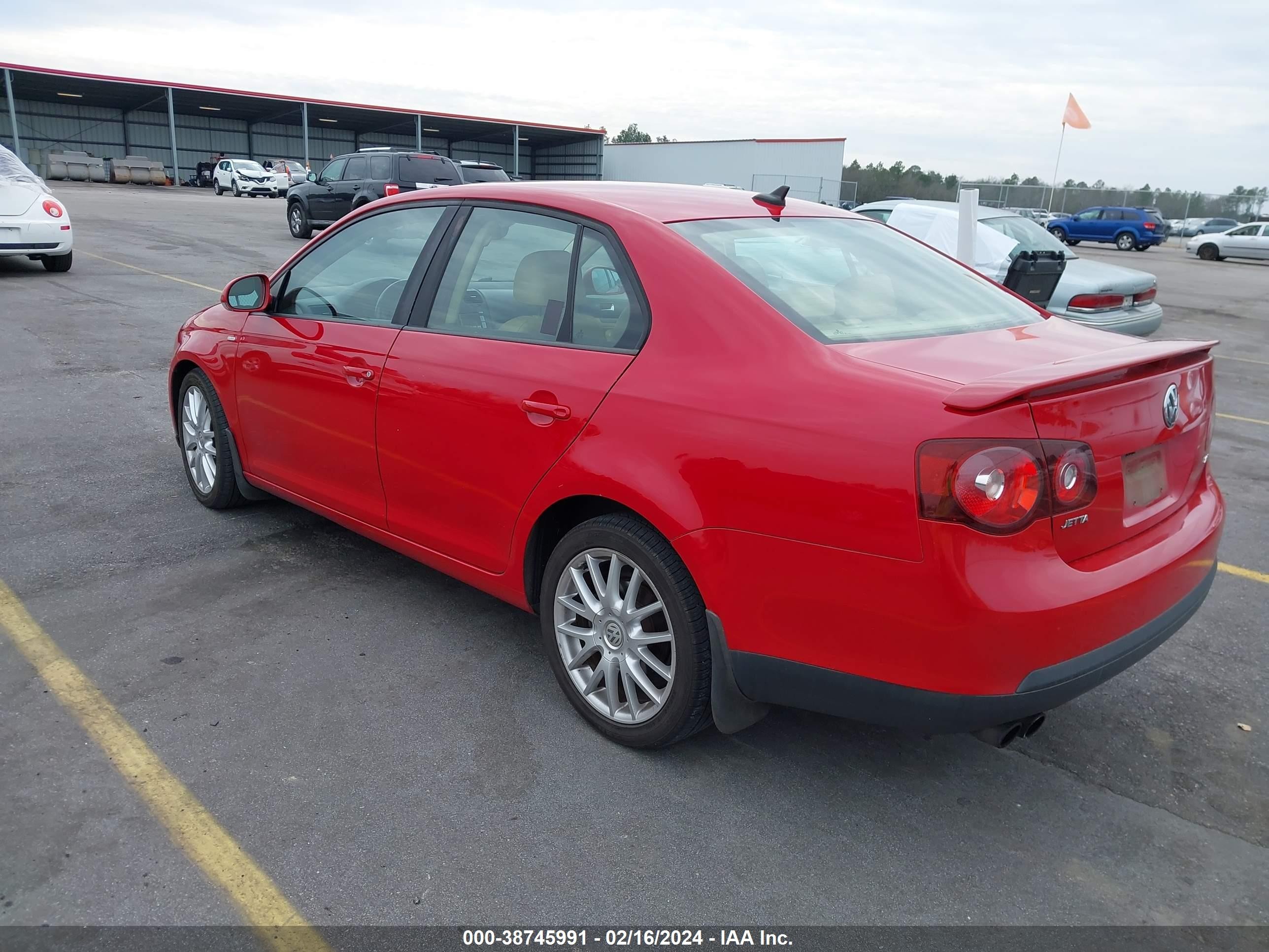 Photo 2 VIN: 3VWRJ71K78M158435 - VOLKSWAGEN JETTA 