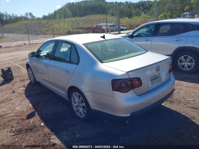 Photo 2 VIN: 3VWRJ7AJ1AM047912 - VOLKSWAGEN JETTA 