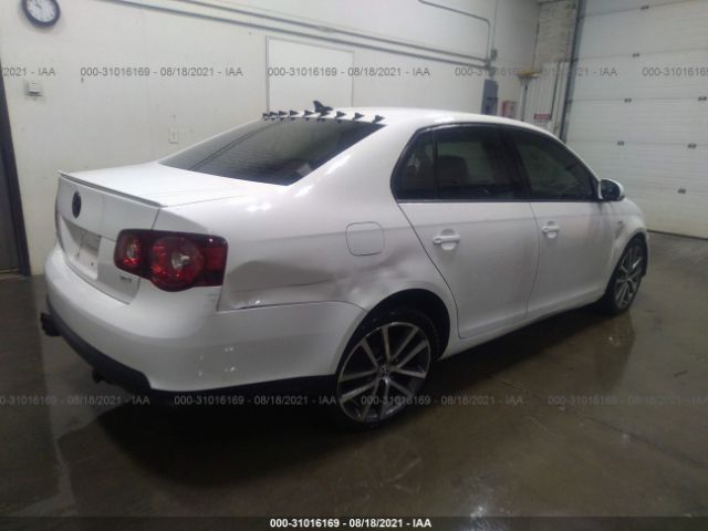 Photo 3 VIN: 3VWRJ7AJ2AM153169 - VOLKSWAGEN JETTA SEDAN 