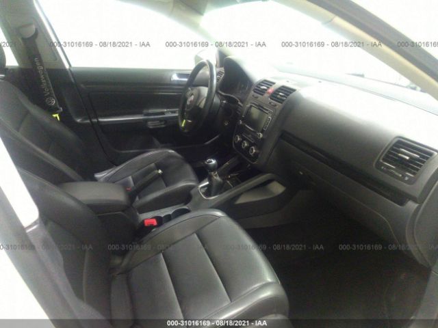 Photo 4 VIN: 3VWRJ7AJ2AM153169 - VOLKSWAGEN JETTA SEDAN 