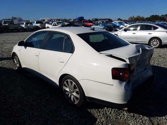 Photo 2 VIN: 3VWRJ7AJ4AM030862 - VOLKSWAGEN JETTA WOLF 