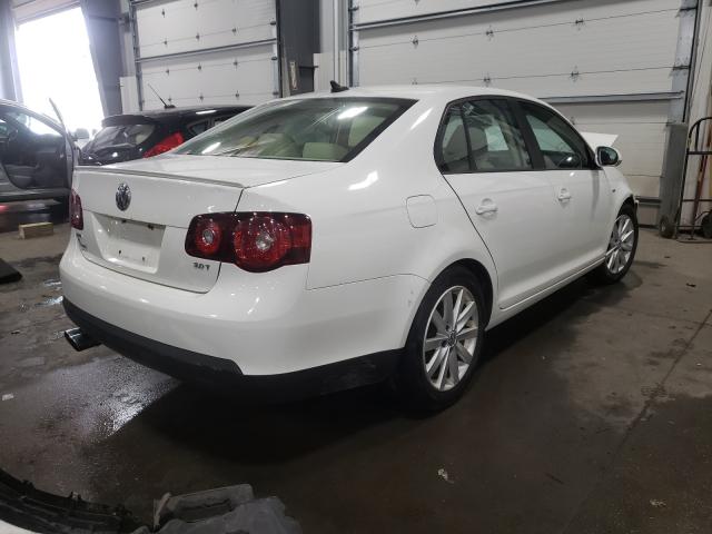 Photo 3 VIN: 3VWRJ7AJ8AM059023 - VOLKSWAGEN JETTA WOLF 