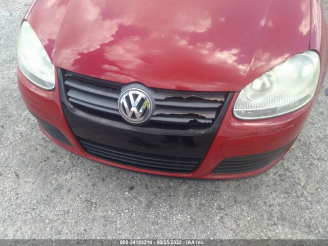 Photo 5 VIN: 3VWRJ7AJXAM020630 - VOLKSWAGEN JETTA SEDAN 