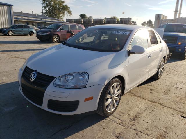 Photo 1 VIN: 3VWRJ7AJXAM049321 - VOLKSWAGEN JETTA WOLF 