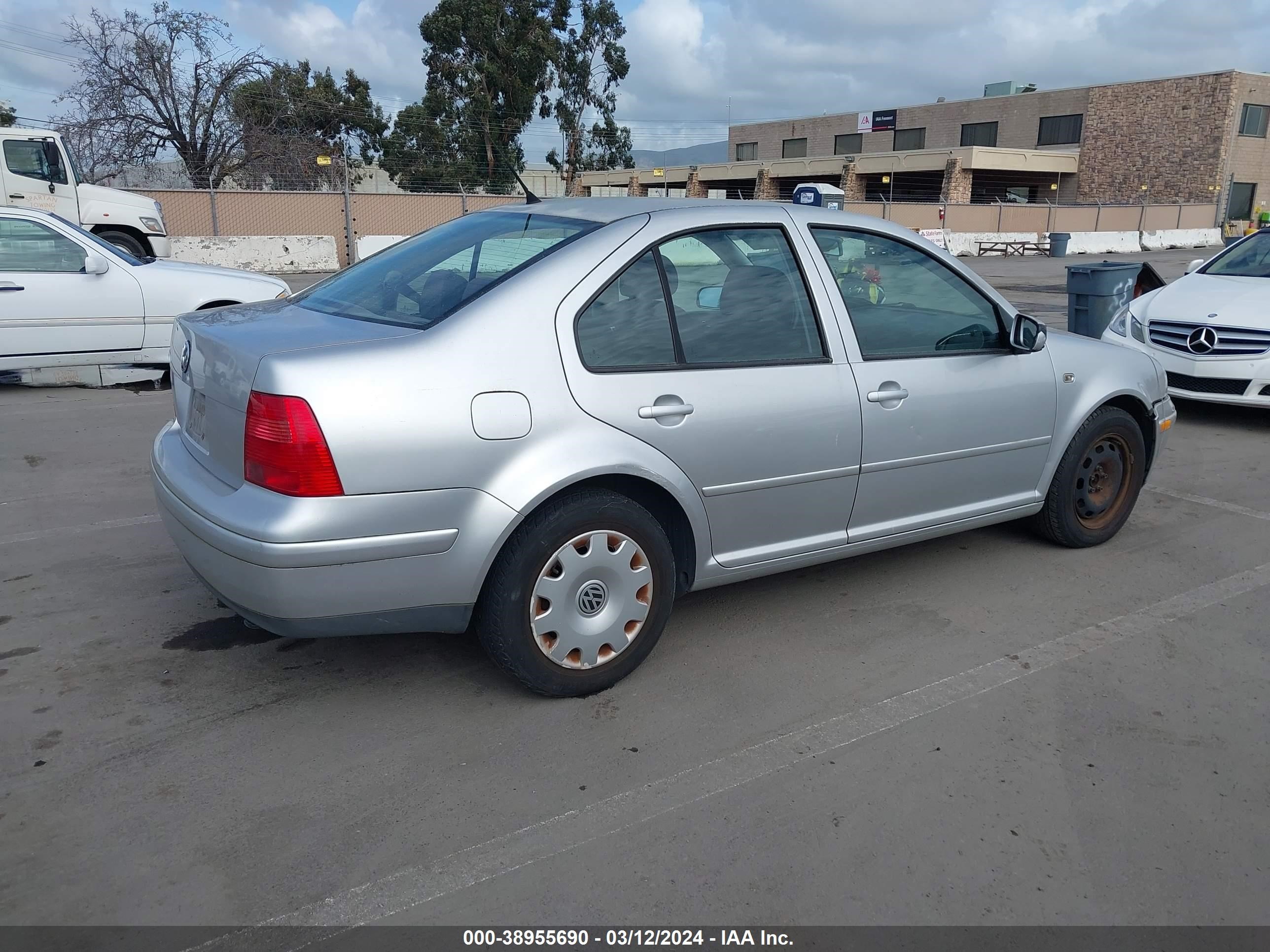 Photo 3 VIN: 3VWRK69M51M169677 - VOLKSWAGEN JETTA 