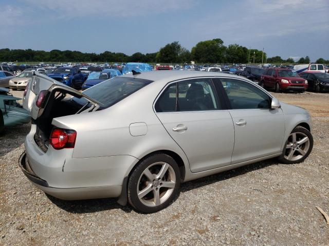 Photo 2 VIN: 3VWRL7AJ2AM085322 - VOLKSWAGEN JETTA TDI 