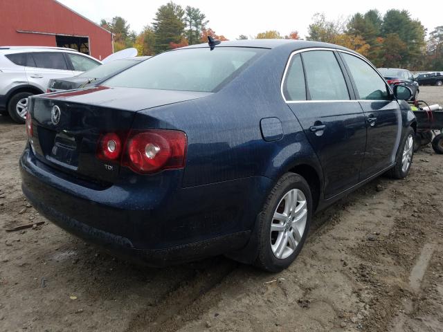 Photo 3 VIN: 3VWRL7AJ2AM090858 - VOLKSWAGEN JETTA TDI 