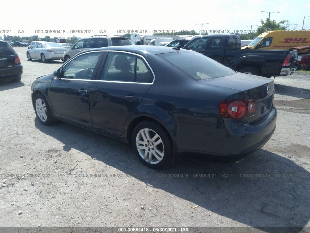 Photo 2 VIN: 3VWRL7AJ2AM100000 - VOLKSWAGEN JETTA SEDAN 