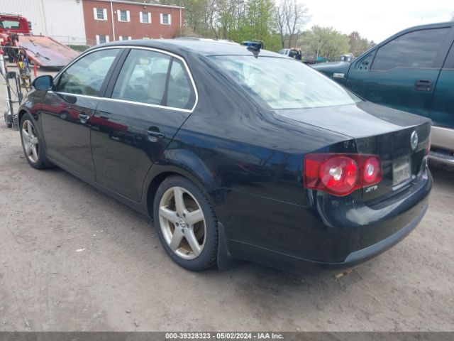 Photo 2 VIN: 3VWRL7AJ4AM112889 - VOLKSWAGEN JETTA 