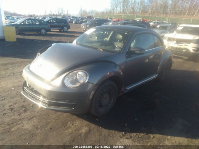 Photo 1 VIN: 3VWRL7AT3DM625797 - VOLKSWAGEN BEETLE 