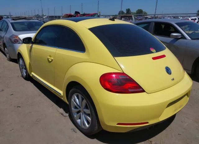 Photo 2 VIN: 3VWRL7ATXEM655753 - VOLKSWAGEN BEETLE 