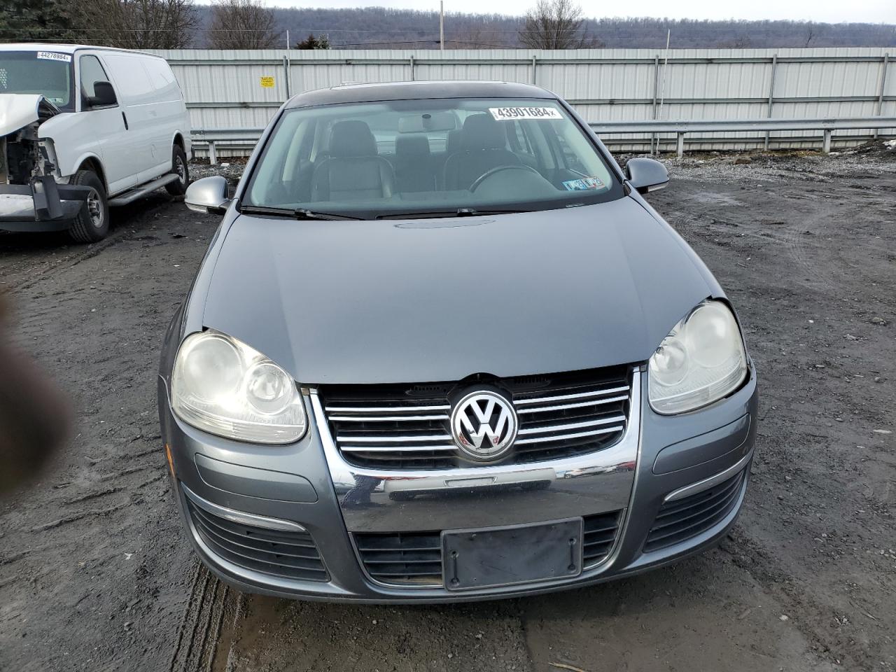 Photo 4 VIN: 3VWRM71K08M124277 - VOLKSWAGEN JETTA 