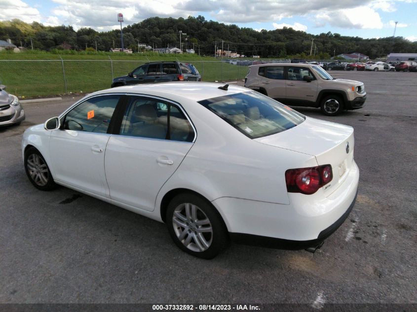 Photo 2 VIN: 3VWRM71K08M151057 - VOLKSWAGEN JETTA 