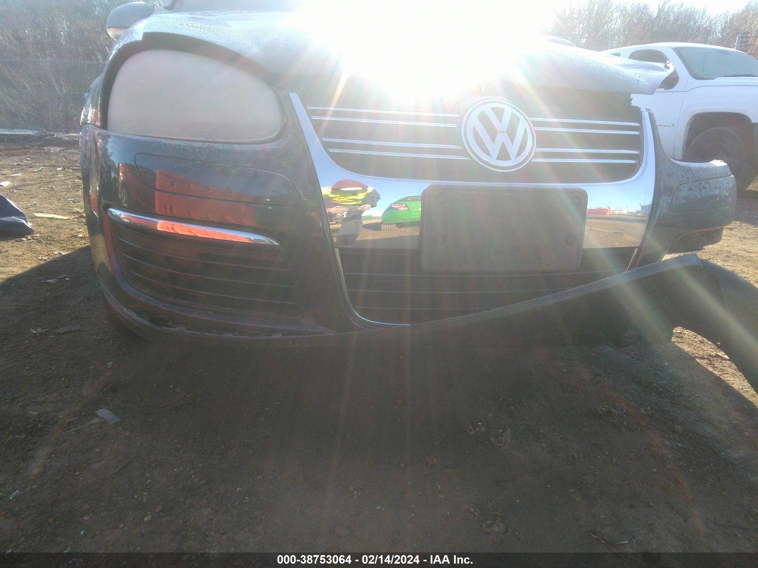 Photo 11 VIN: 3VWRM71K18M103261 - VOLKSWAGEN JETTA 