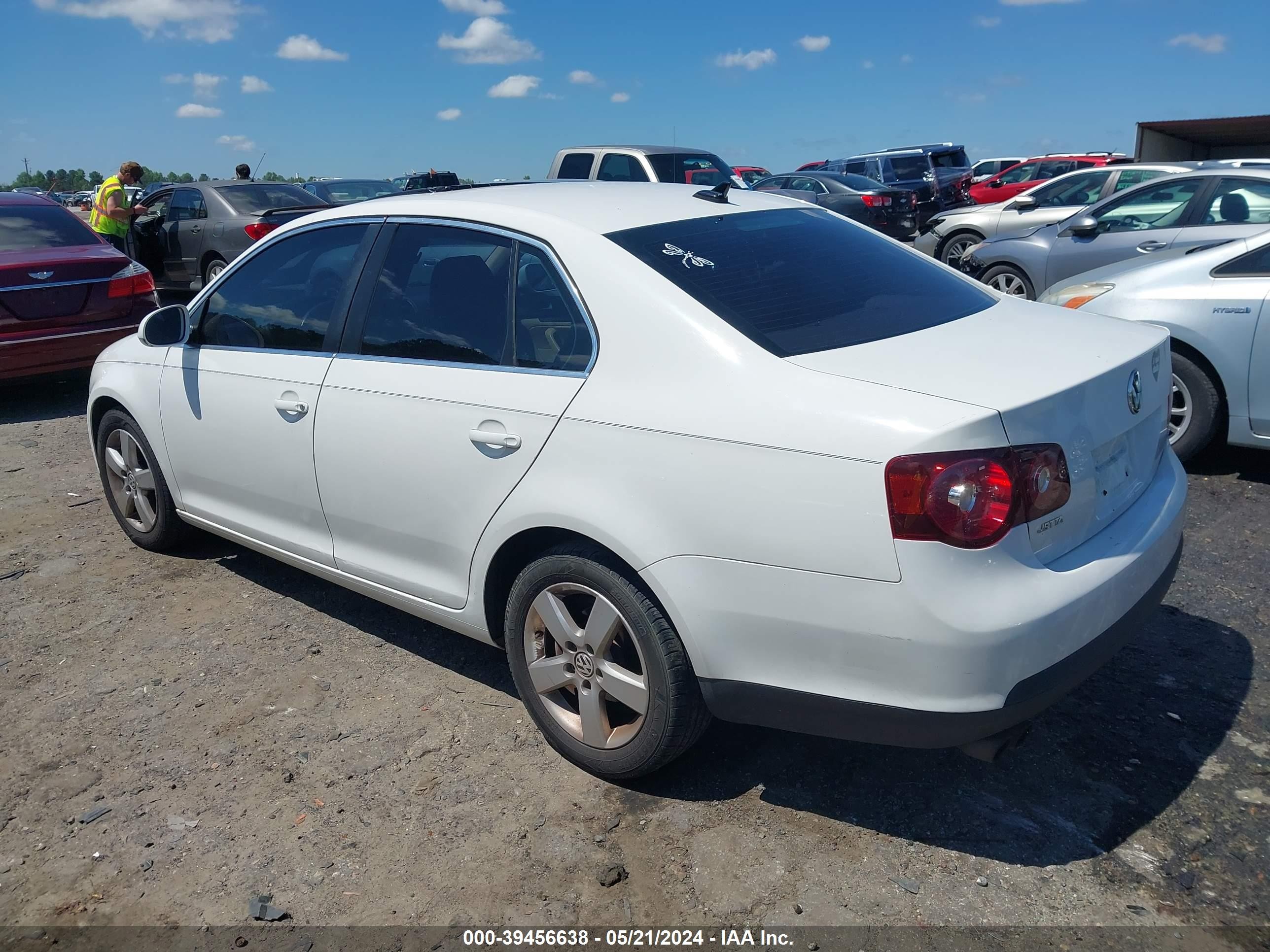 Photo 2 VIN: 3VWRM71K19M135306 - VOLKSWAGEN JETTA 