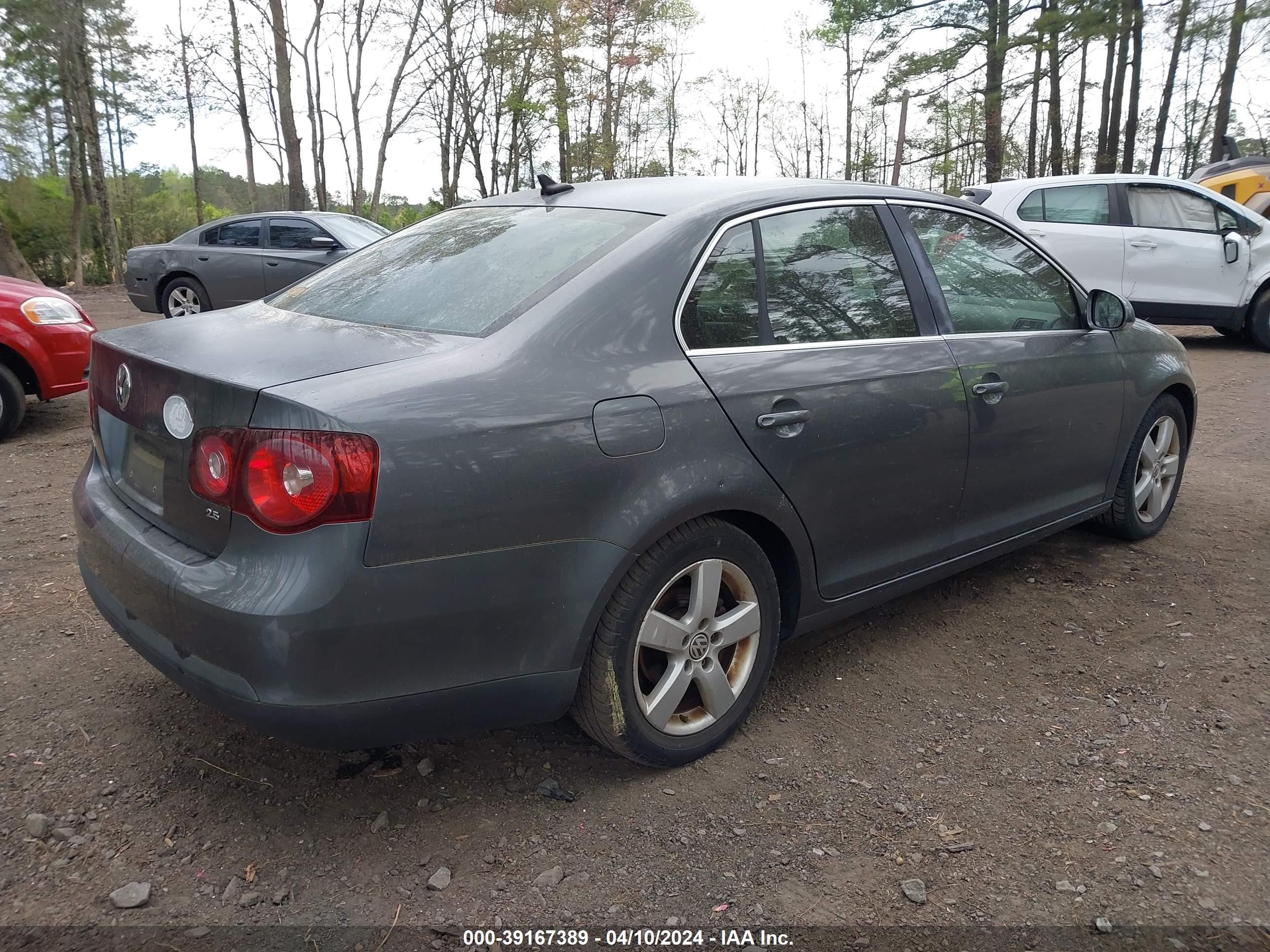 Photo 3 VIN: 3VWRM71K28M196081 - VOLKSWAGEN JETTA 