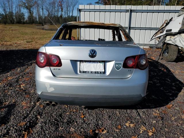 Photo 5 VIN: 3VWRM71K49M011515 - VOLKSWAGEN JETTA SE 