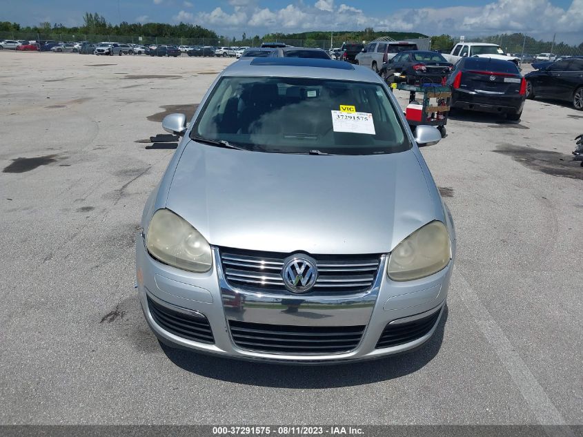 Photo 11 VIN: 3VWRM71K58M057448 - VOLKSWAGEN JETTA 