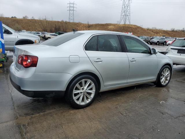 Photo 2 VIN: 3VWRM71K59M087731 - VOLKSWAGEN JETTA 