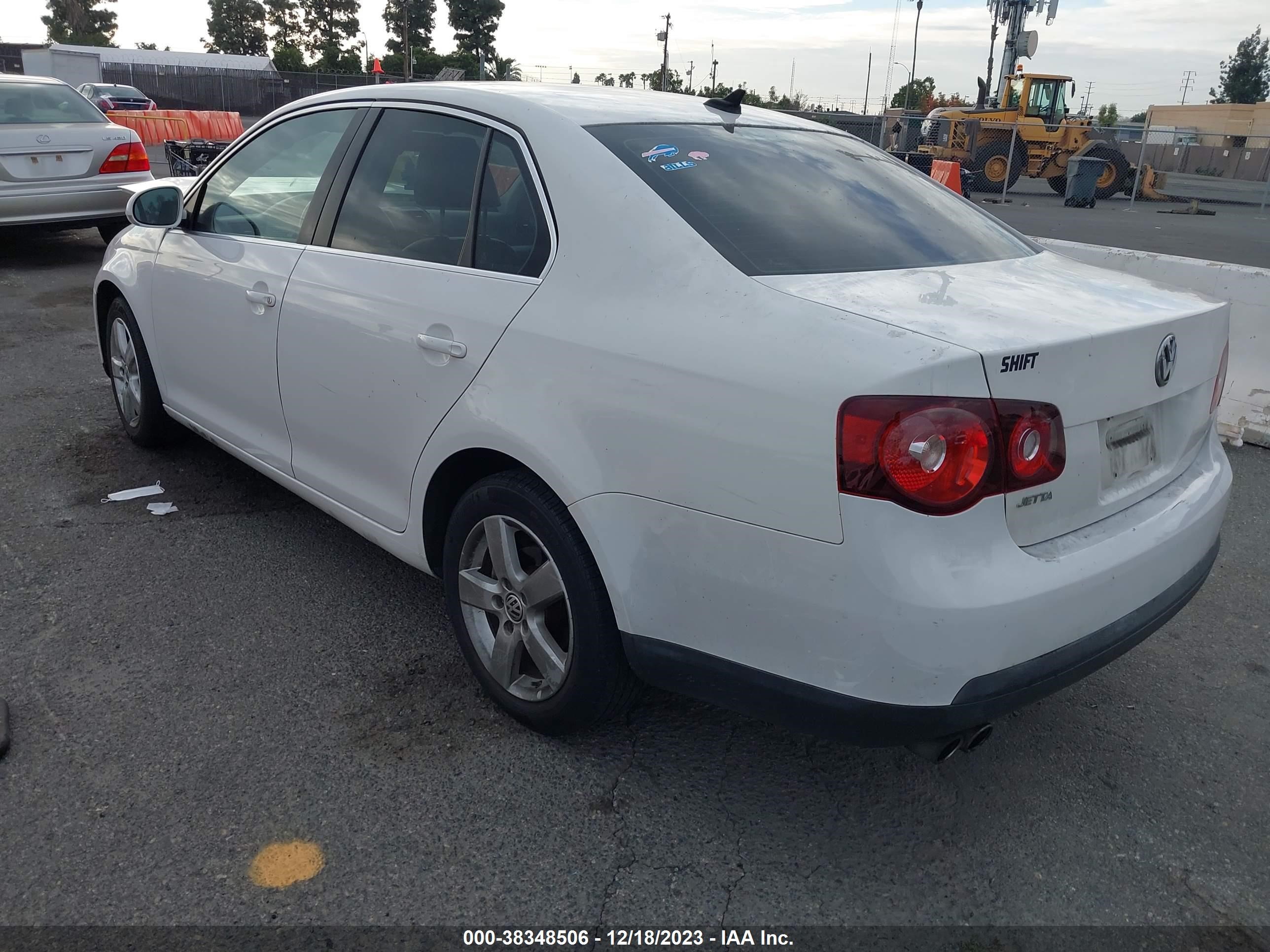 Photo 2 VIN: 3VWRM71K59M155316 - VOLKSWAGEN JETTA 