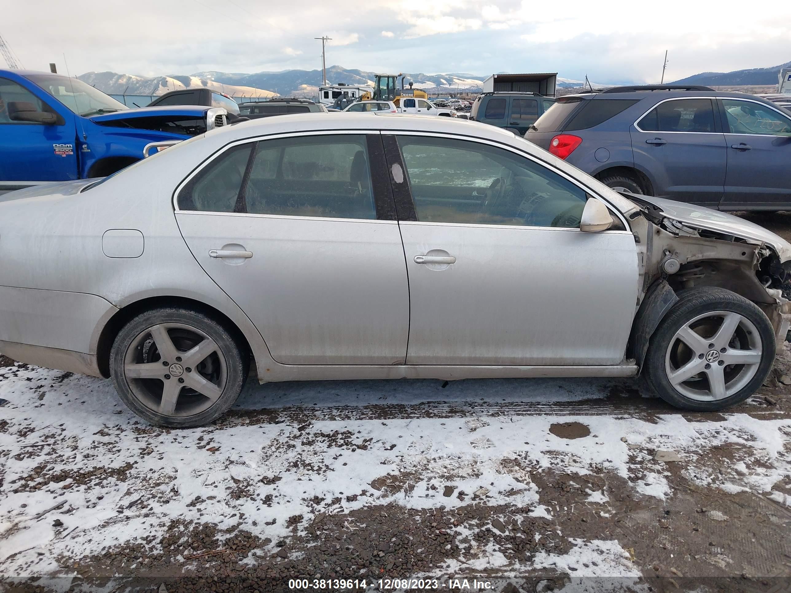 Photo 12 VIN: 3VWRM71K78M155414 - VOLKSWAGEN JETTA 