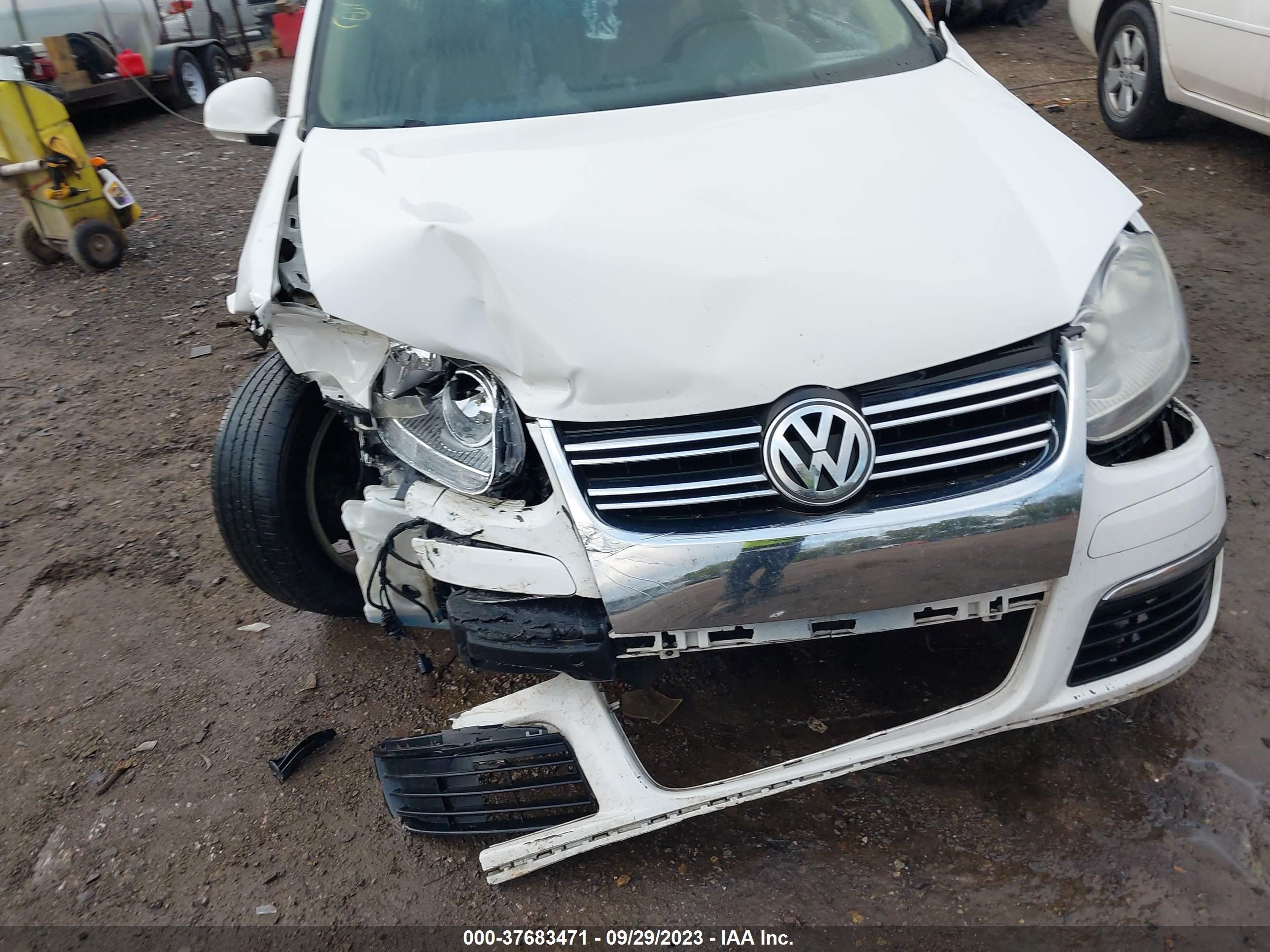 Photo 11 VIN: 3VWRM71K79M066248 - VOLKSWAGEN JETTA 