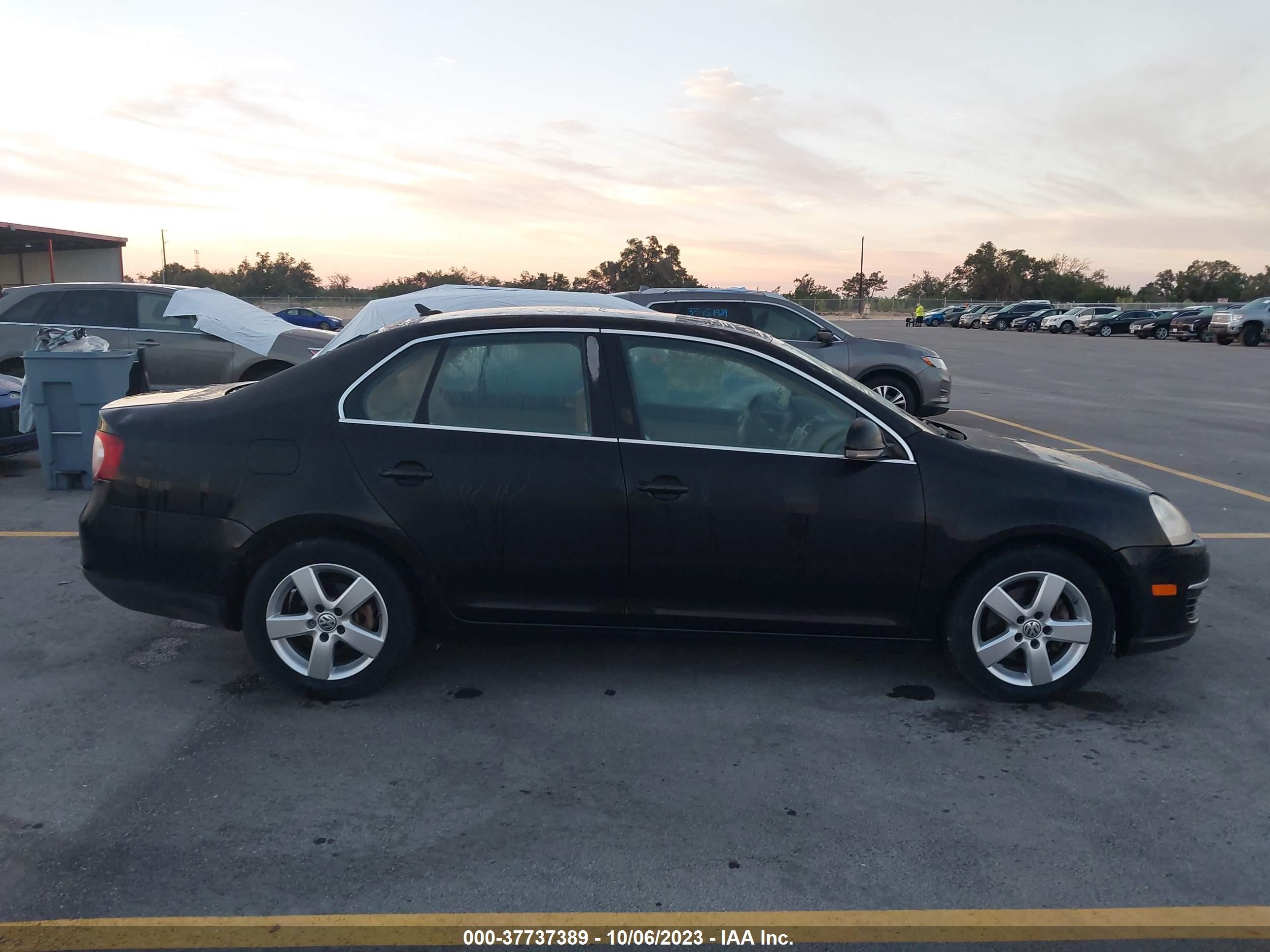 Photo 12 VIN: 3VWRM71K98M060451 - VOLKSWAGEN JETTA 