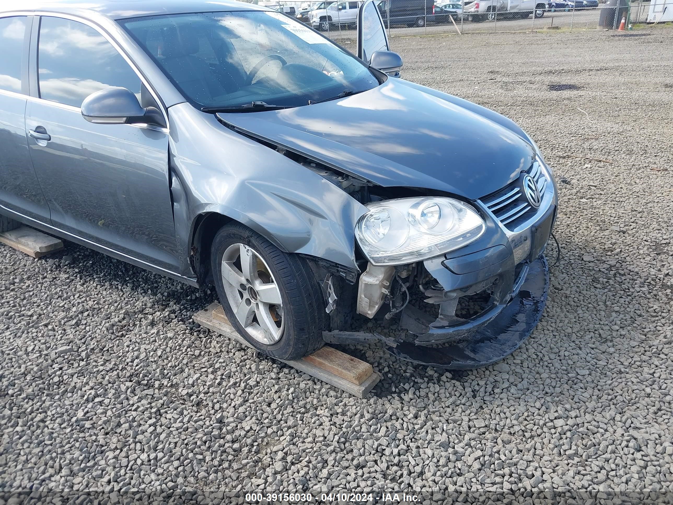 Photo 5 VIN: 3VWRM71K99M167307 - VOLKSWAGEN JETTA 