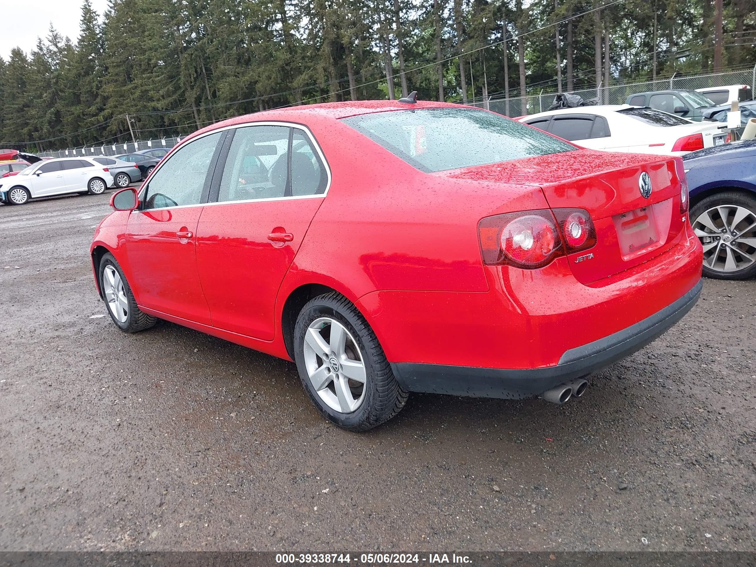 Photo 2 VIN: 3VWRM71KX8M003420 - VOLKSWAGEN JETTA 