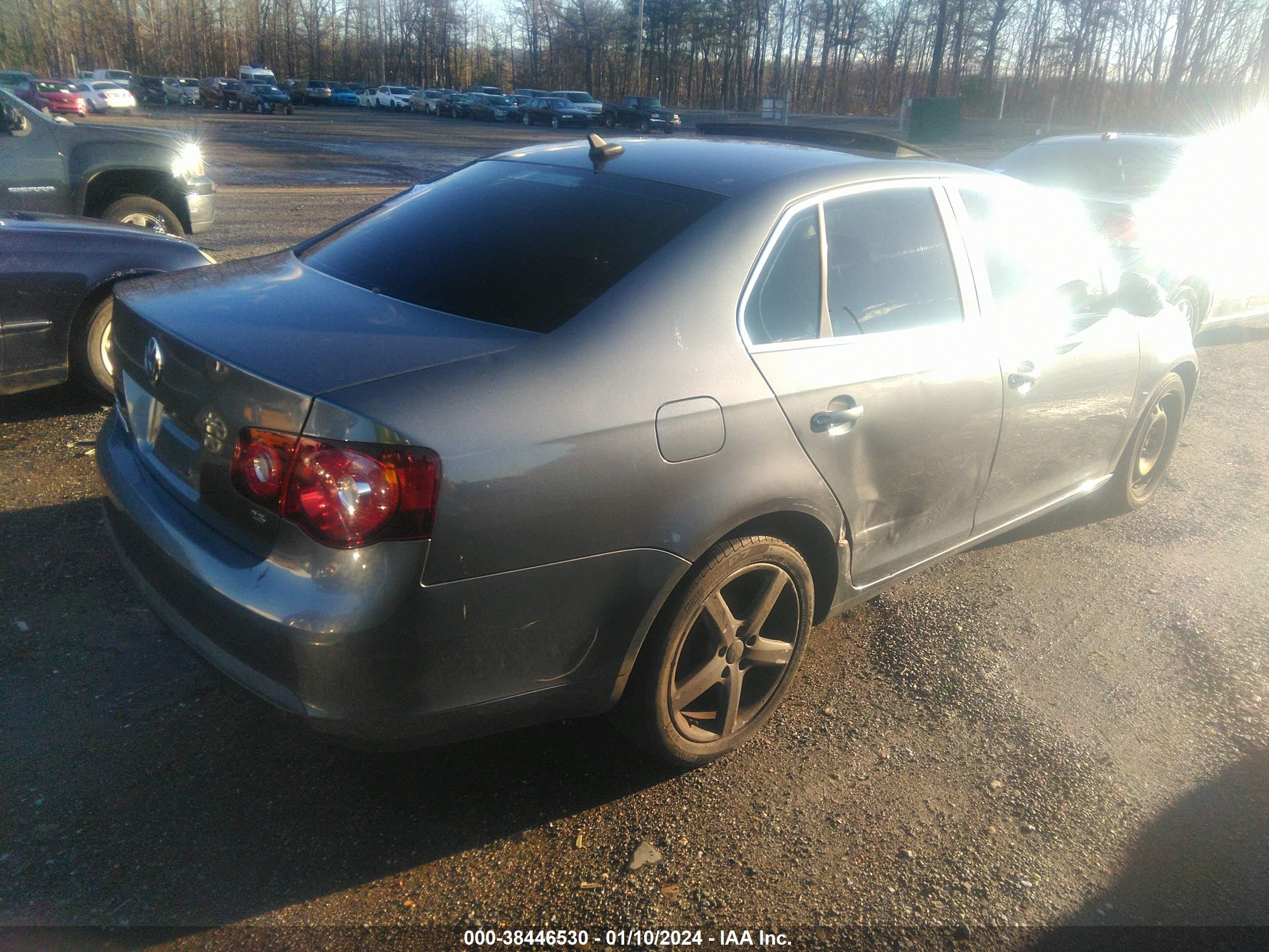 Photo 3 VIN: 3VWRM81K08M067908 - VOLKSWAGEN JETTA 