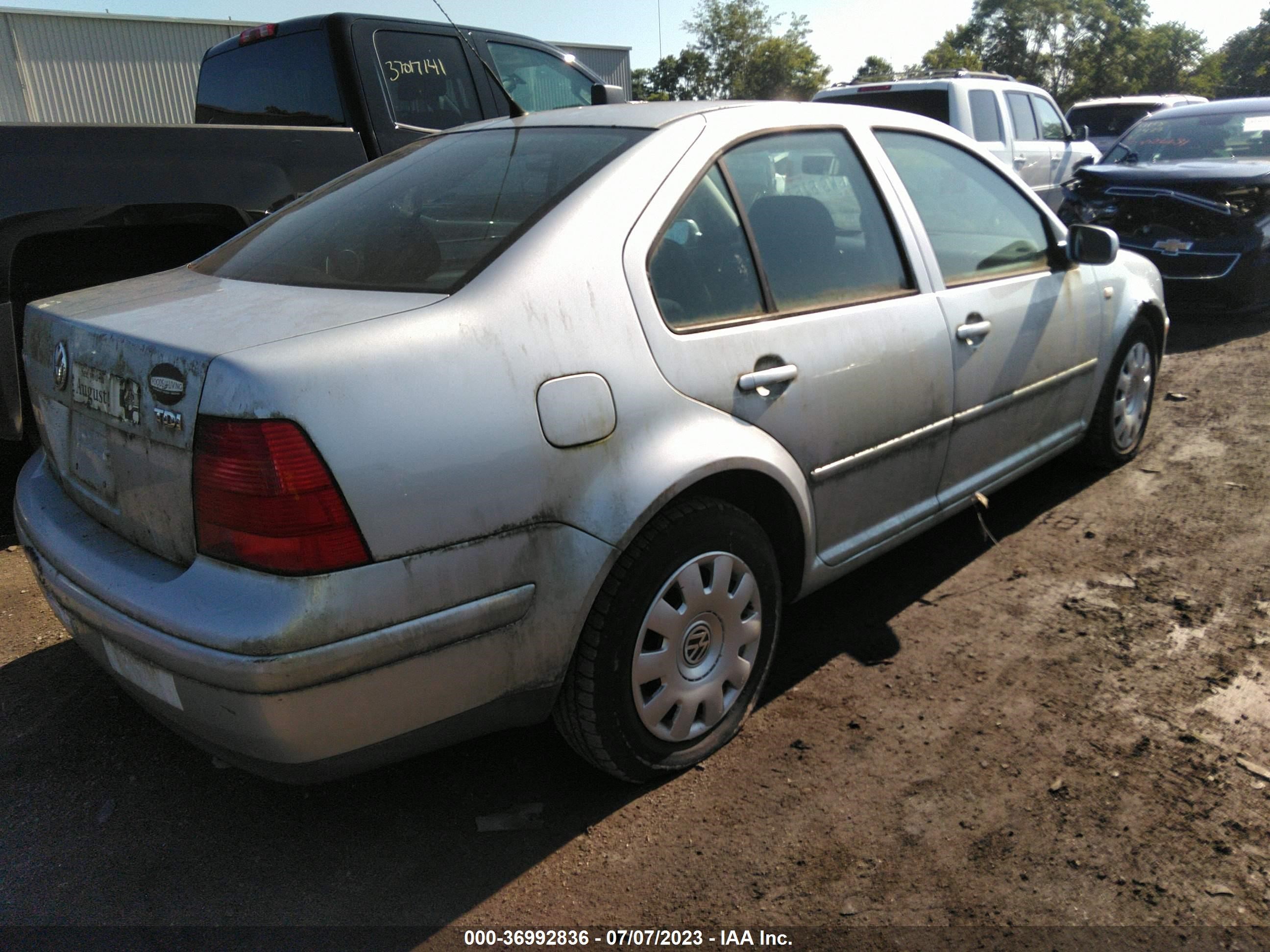 Photo 3 VIN: 3VWRP69M73M084232 - VOLKSWAGEN JETTA 