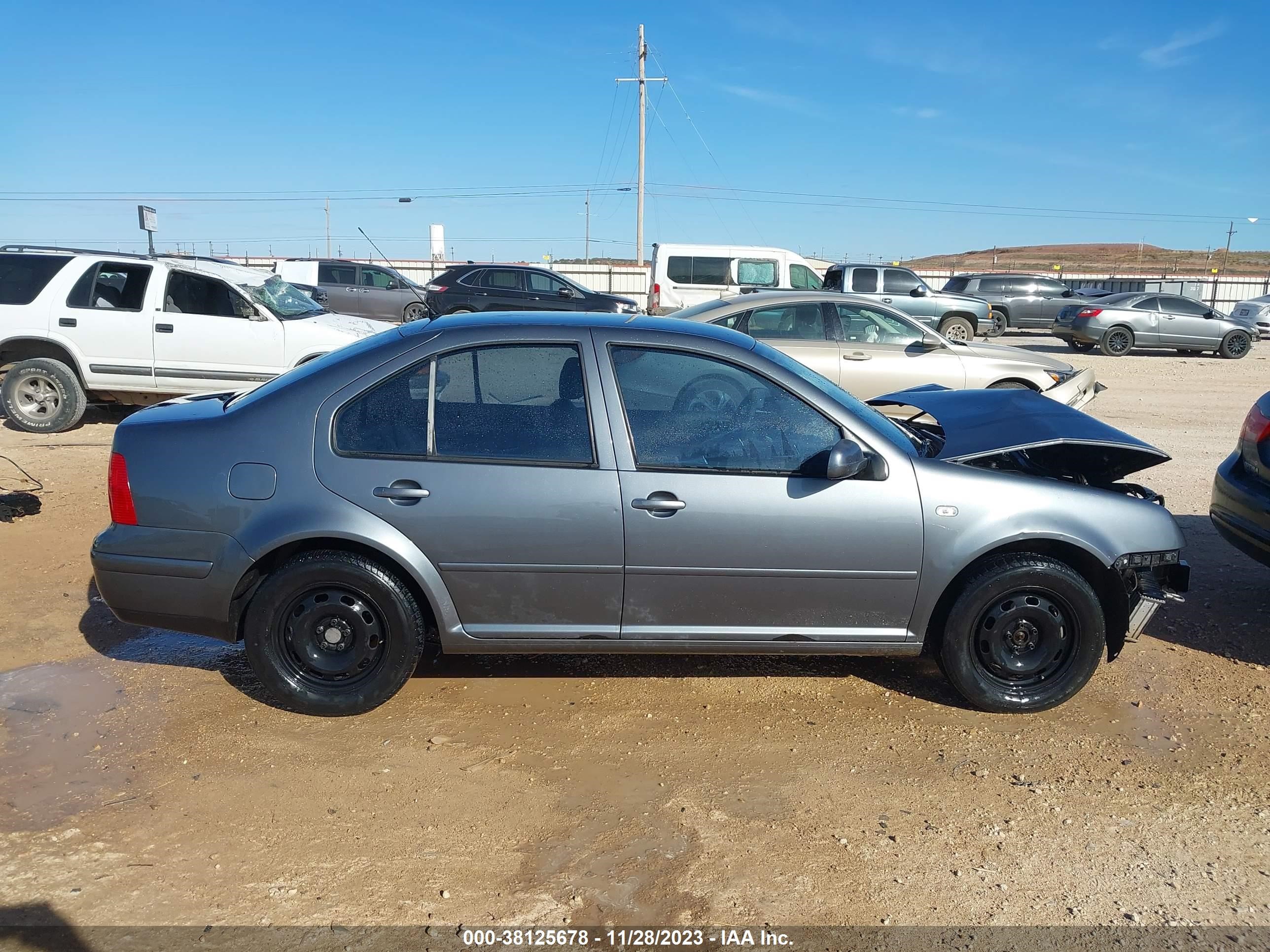 Photo 13 VIN: 3VWRP69M93M073538 - VOLKSWAGEN JETTA 