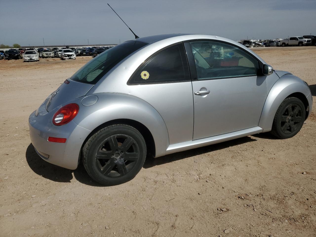 Photo 2 VIN: 3VWRR31C86M407896 - VOLKSWAGEN BEETLE 