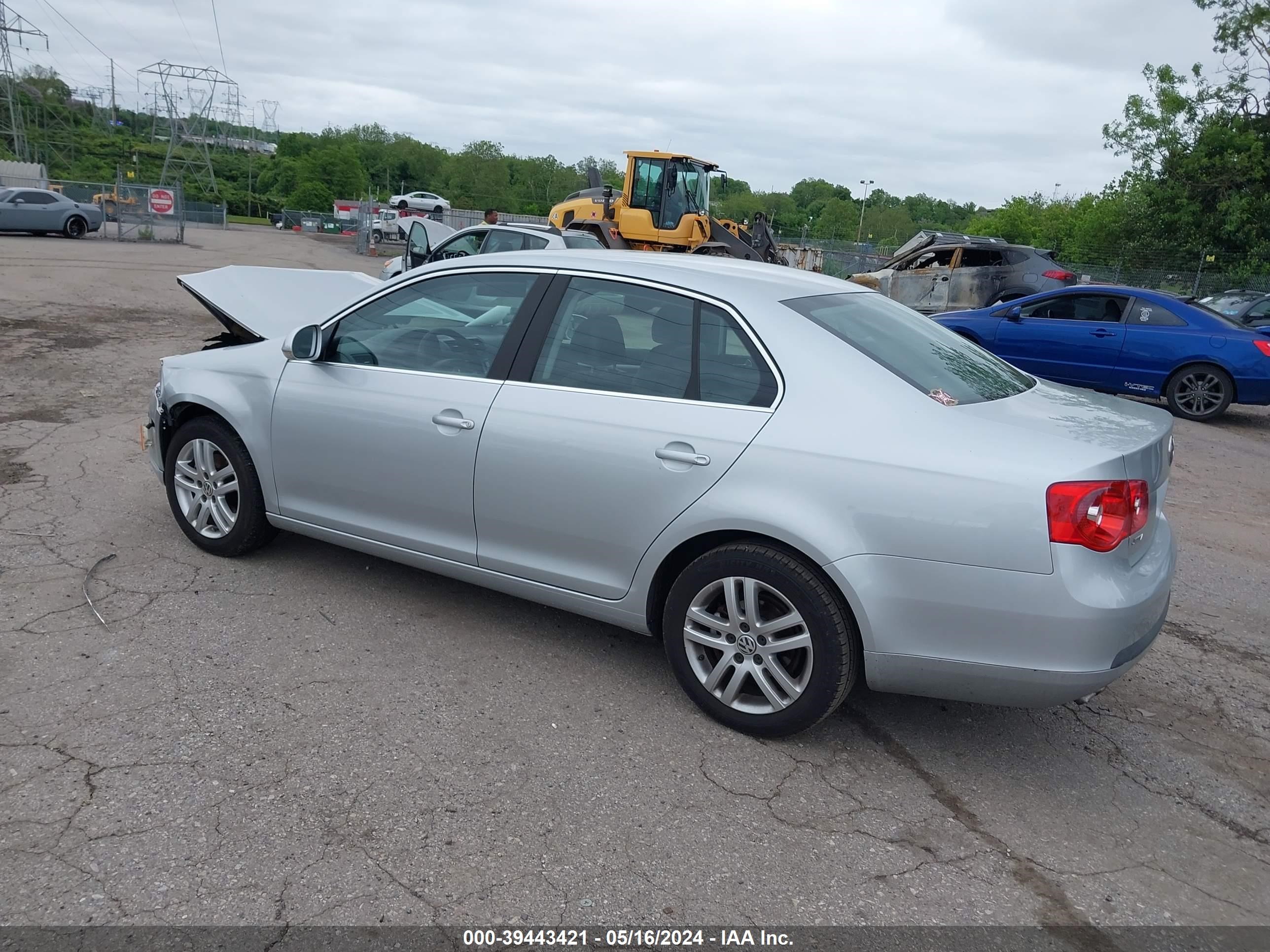 Photo 2 VIN: 3VWRT71K96M029880 - VOLKSWAGEN JETTA 