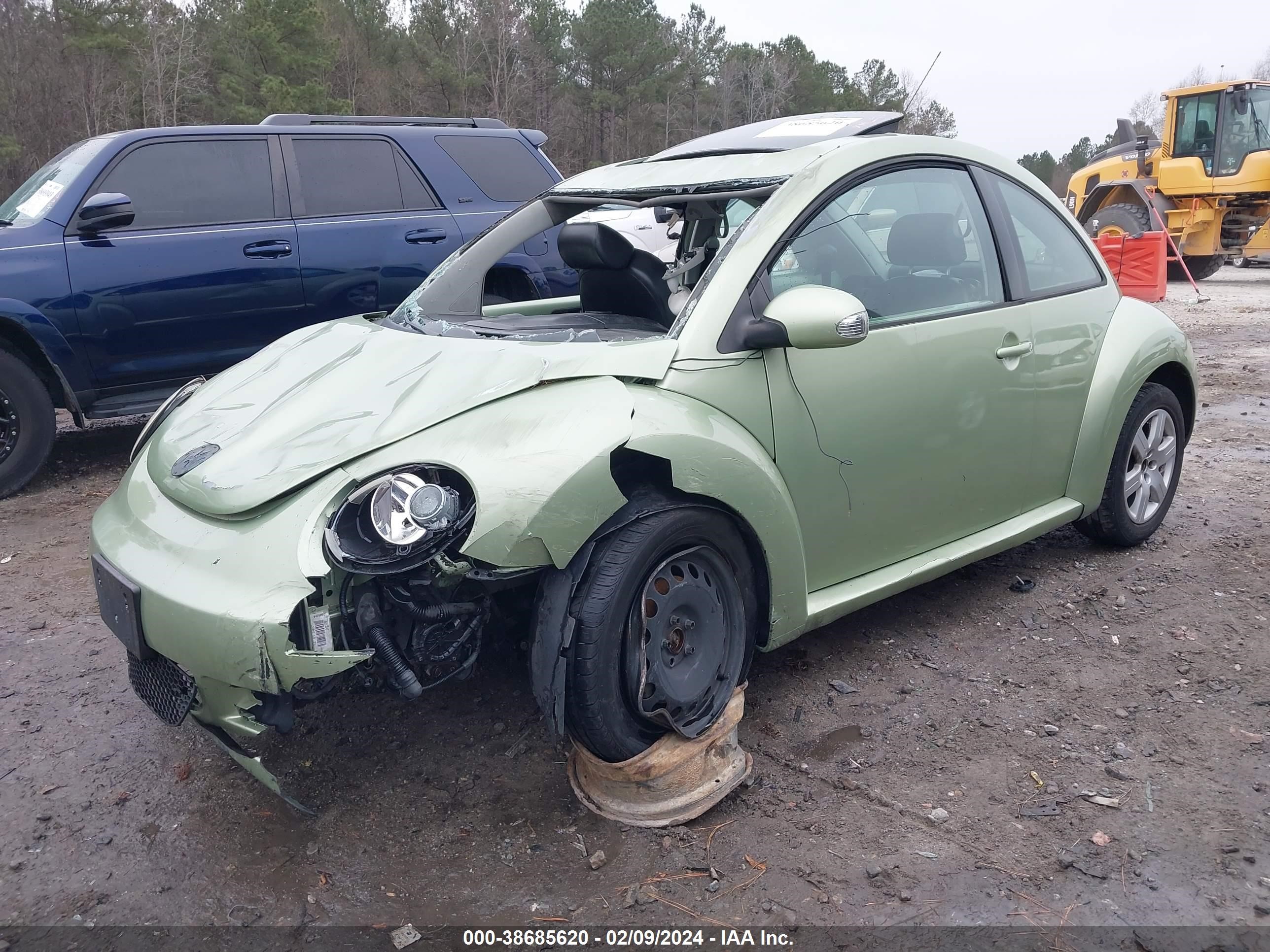 Photo 1 VIN: 3VWRW31C37M514378 - VOLKSWAGEN BEETLE 