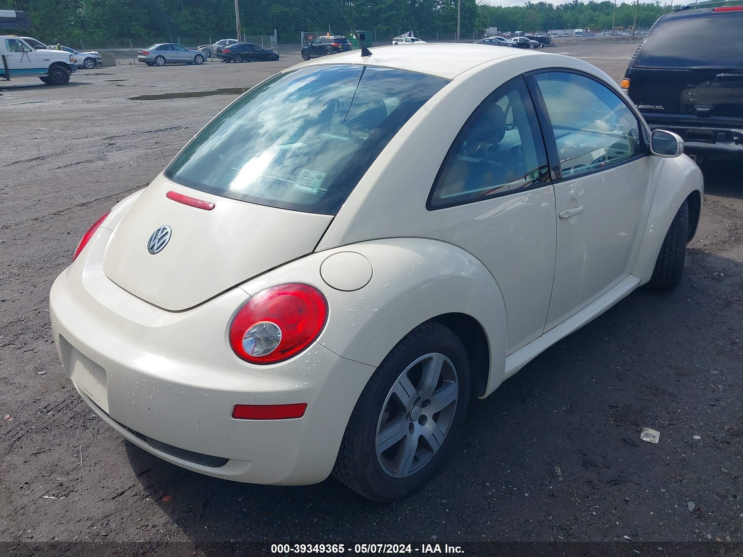 Photo 3 VIN: 3VWRW31C46M409136 - VOLKSWAGEN BEETLE 