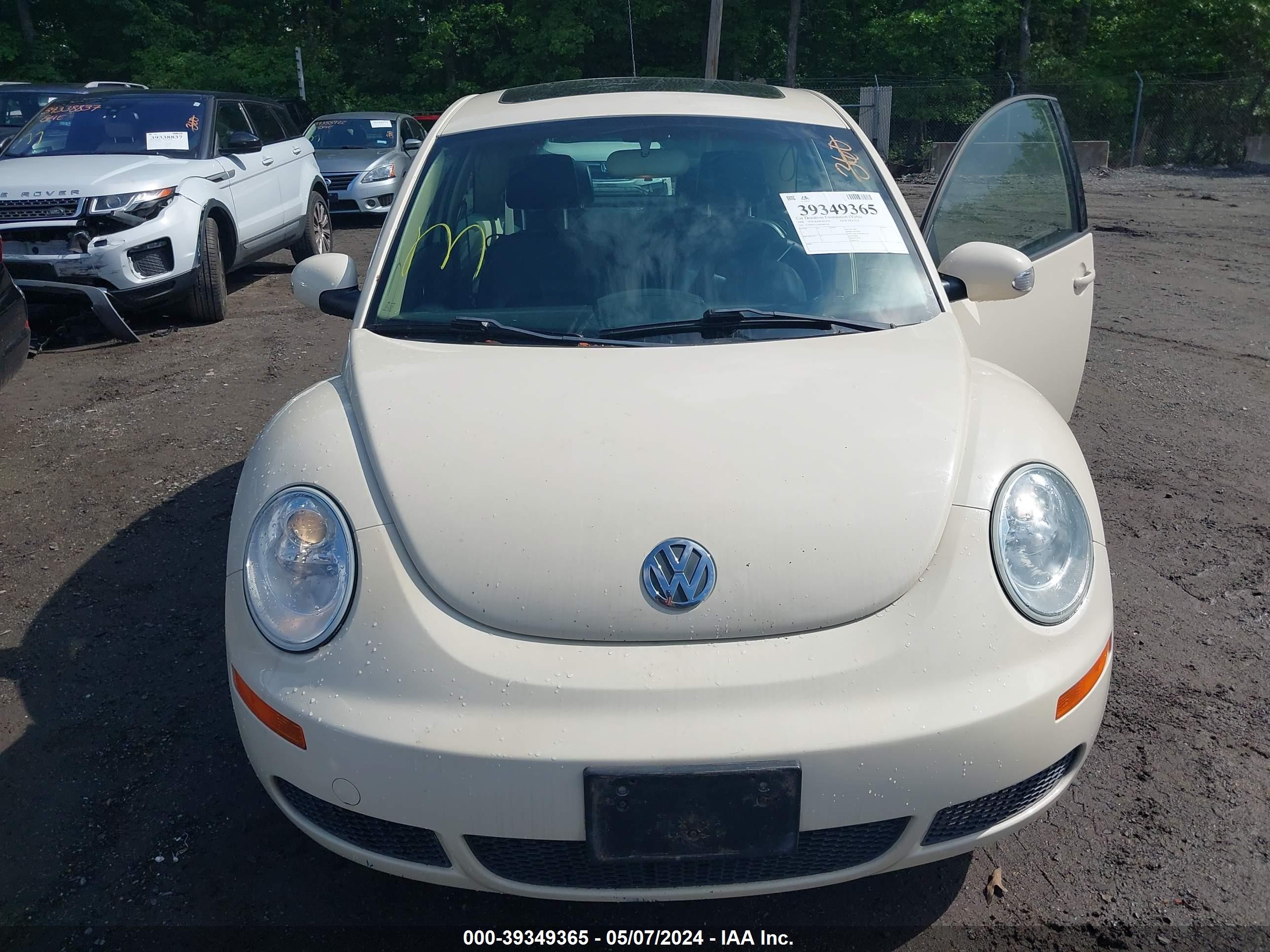 Photo 5 VIN: 3VWRW31C46M409136 - VOLKSWAGEN BEETLE 