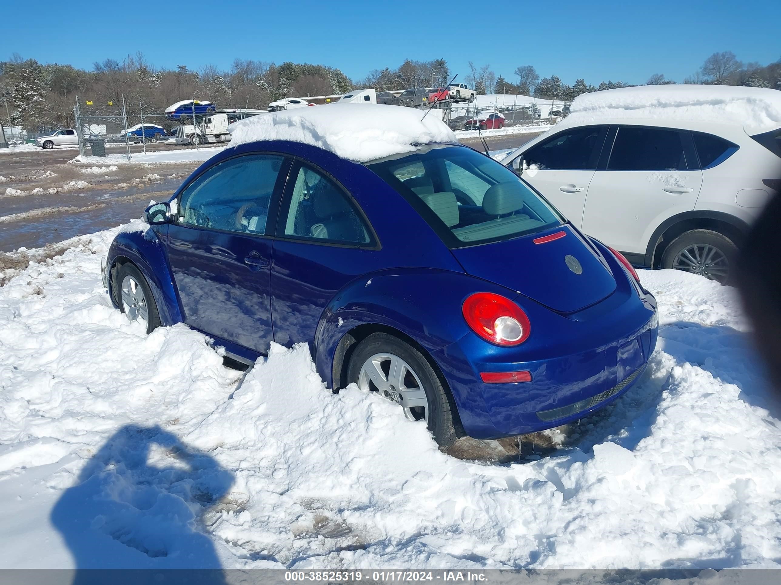 Photo 2 VIN: 3VWRW31C47M502692 - VOLKSWAGEN BEETLE 