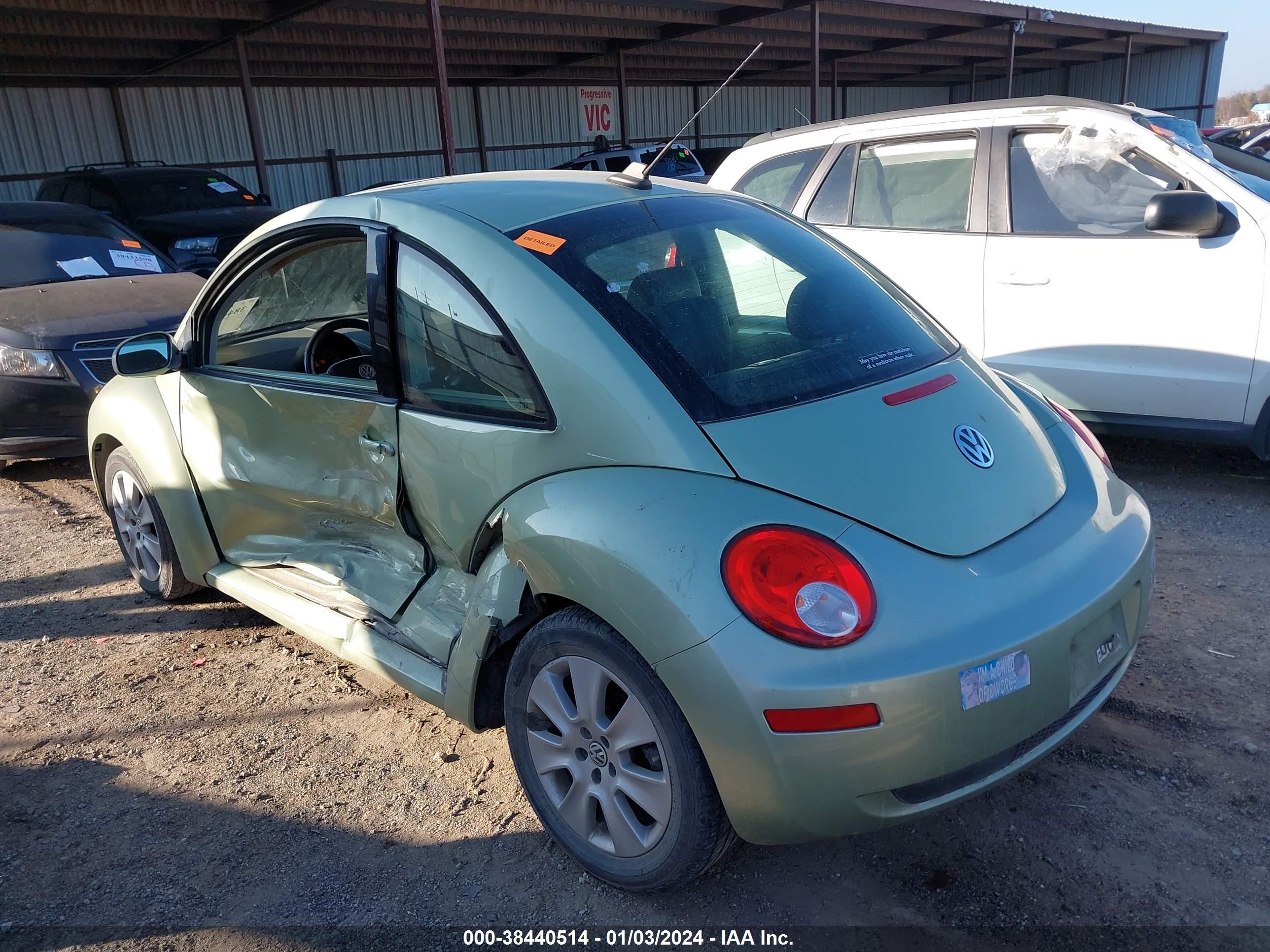 Photo 2 VIN: 3VWRW31C59M513087 - VOLKSWAGEN BEETLE 