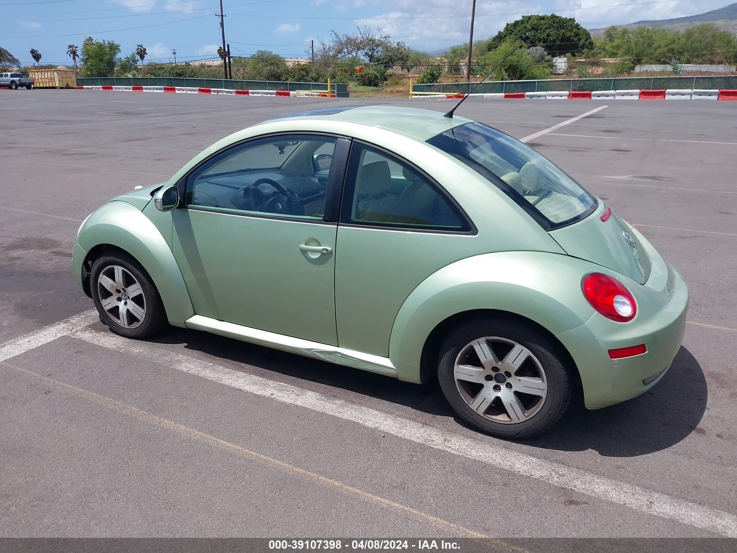 Photo 2 VIN: 3VWRW31C96M419404 - VOLKSWAGEN BEETLE 