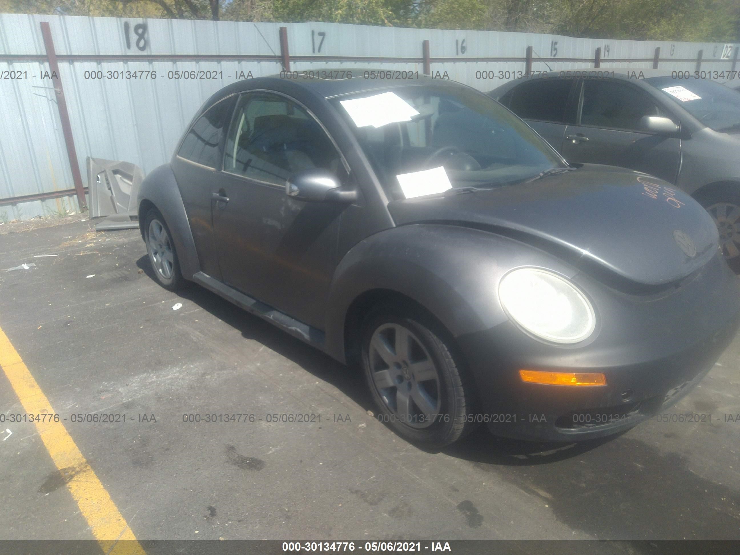 Photo 0 VIN: 3VWRW31C97M512442 - VOLKSWAGEN BEETLE 