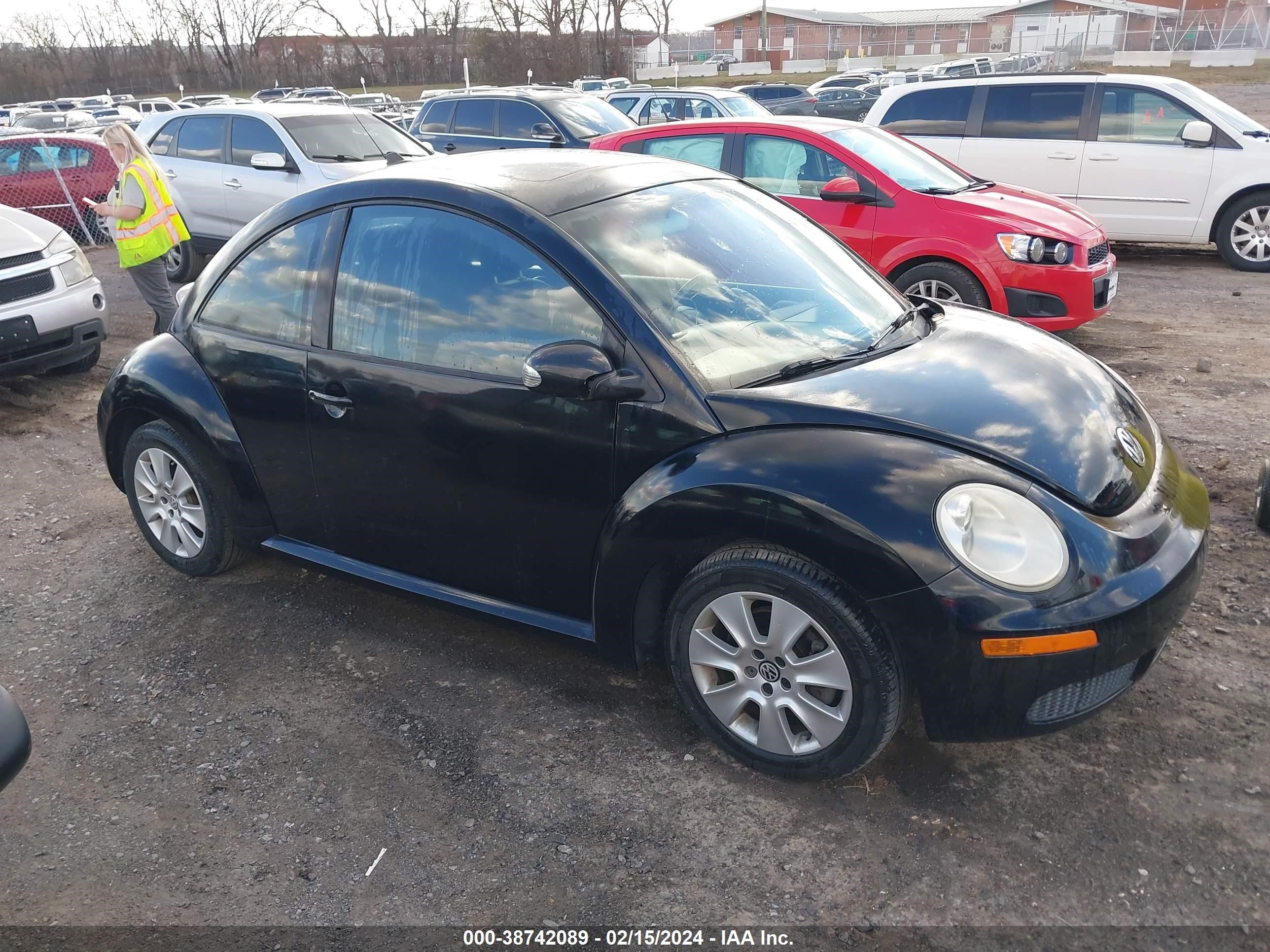 Photo 0 VIN: 3VWRW31CX9M514266 - VOLKSWAGEN BEETLE 