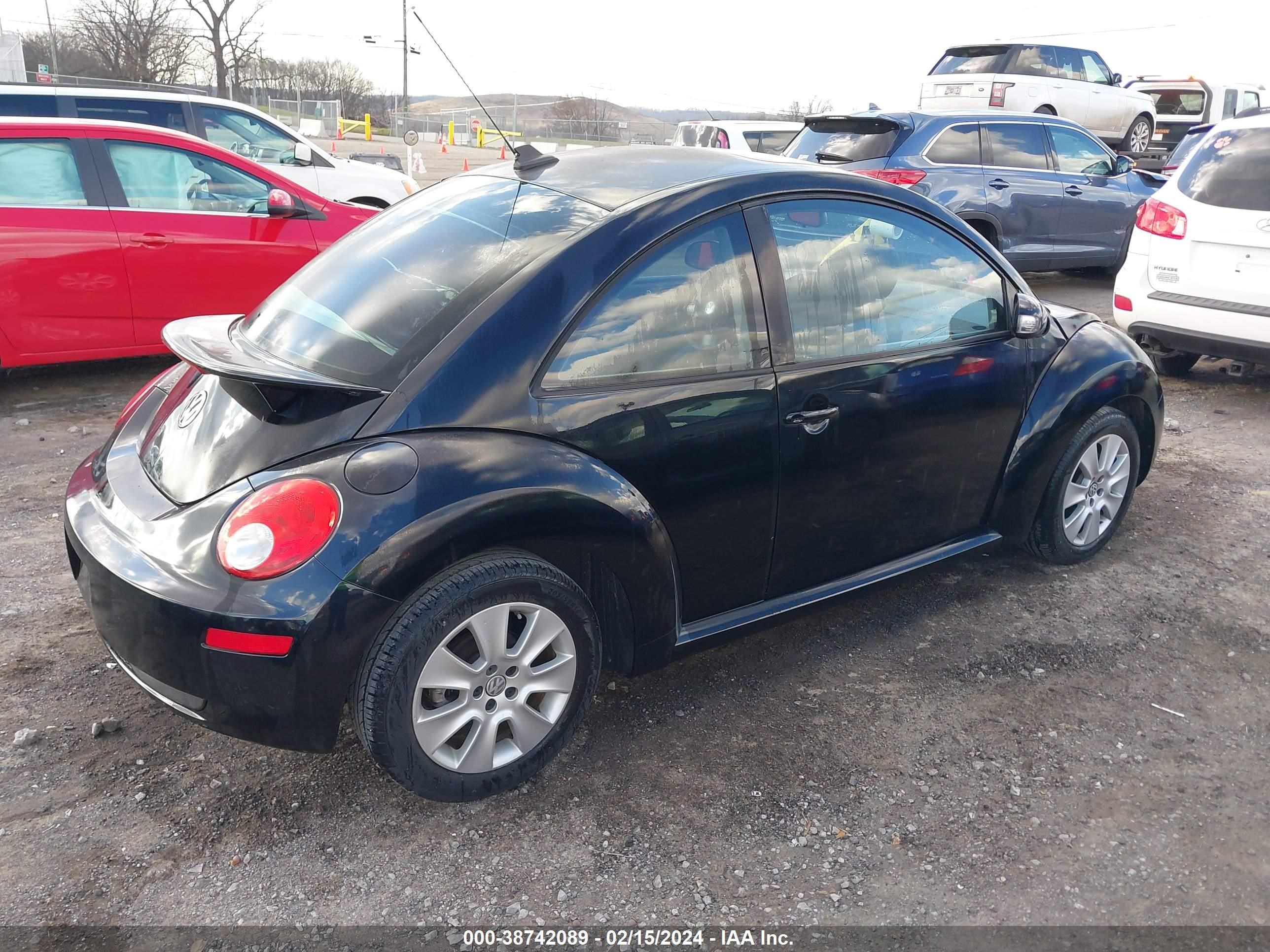 Photo 3 VIN: 3VWRW31CX9M514266 - VOLKSWAGEN BEETLE 