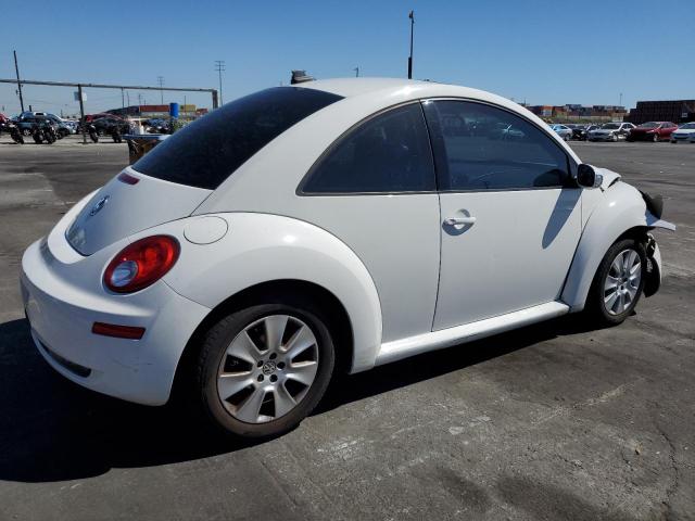 Photo 2 VIN: 3VWRW3AG3AM021973 - VOLKSWAGEN BEETLE 