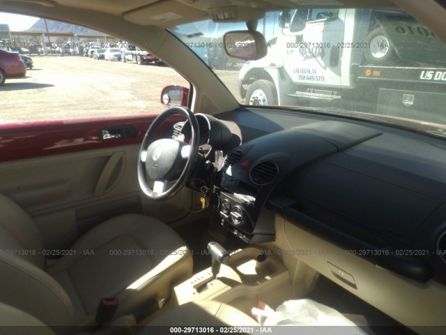 Photo 4 VIN: 3VWRW3AG4AM026874 - VOLKSWAGEN NEW BEETLE COUPE 