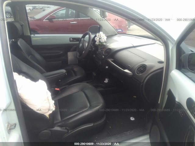 Photo 4 VIN: 3VWRW3AG8AM034167 - VOLKSWAGEN NEW BEETLE COUPE 