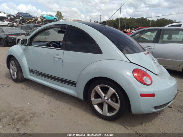 Photo 2 VIN: 3VWRW3AGXAM036566 - VOLKSWAGEN NEW BEETLE COUPE 