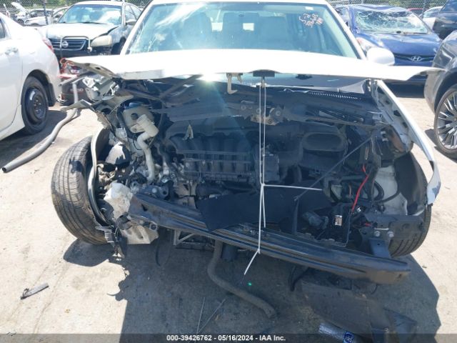 Photo 5 VIN: 3VWRX7AJ0AM027844 - VOLKSWAGEN JETTA 