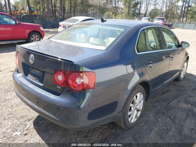 Photo 3 VIN: 3VWRX7AJ2AM008891 - VOLKSWAGEN JETTA 