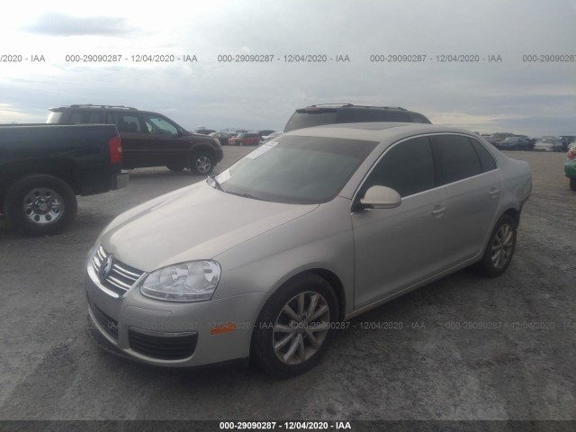 Photo 1 VIN: 3VWRX7AJ3AM038756 - VOLKSWAGEN JETTA SEDAN 